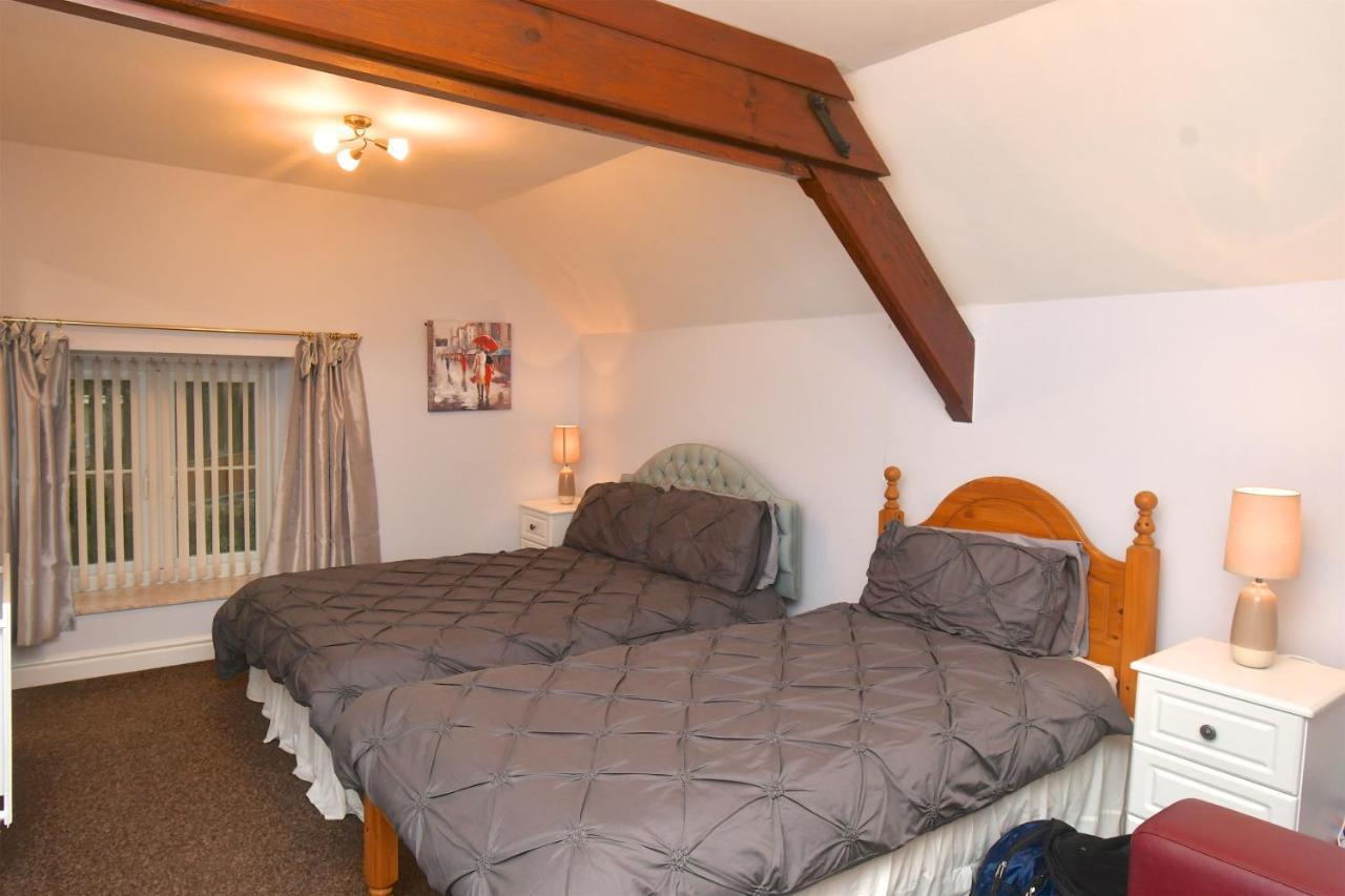 The Old Board School Guest House St Clears Esterno foto